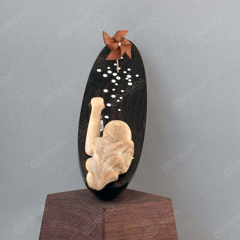 Miyo rising to heaven